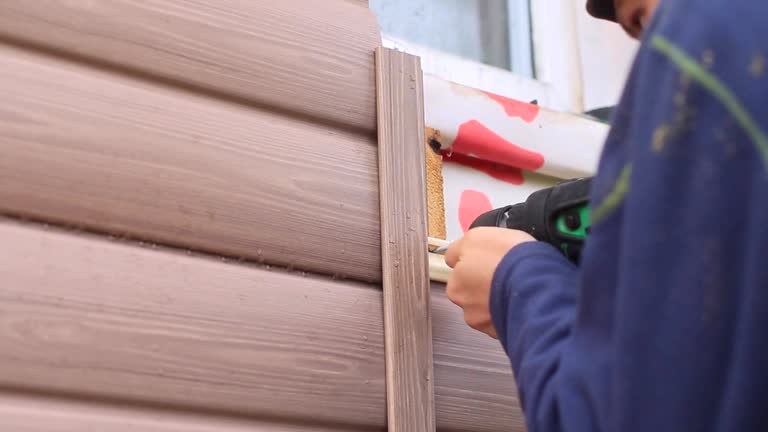 Reliable Perry, MI Siding Installation & Repair Solutions